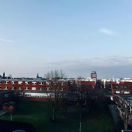 Am Povelturm - Mit Aufzug Und Grosser Loggia Nordhorn