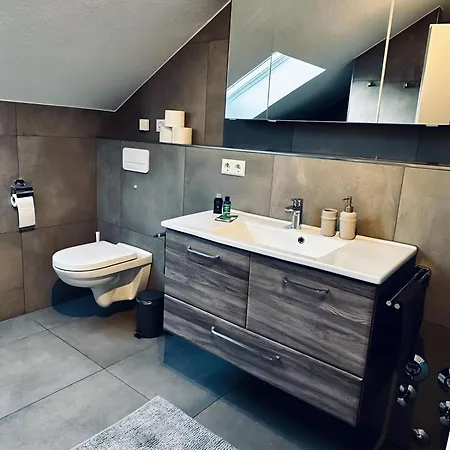 Am Povelturm - Mit Aufzug Und Grosser Loggia Apartment